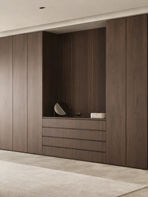 Suite de Armario Onyx con Columna Central Monolítica para Vestidor
