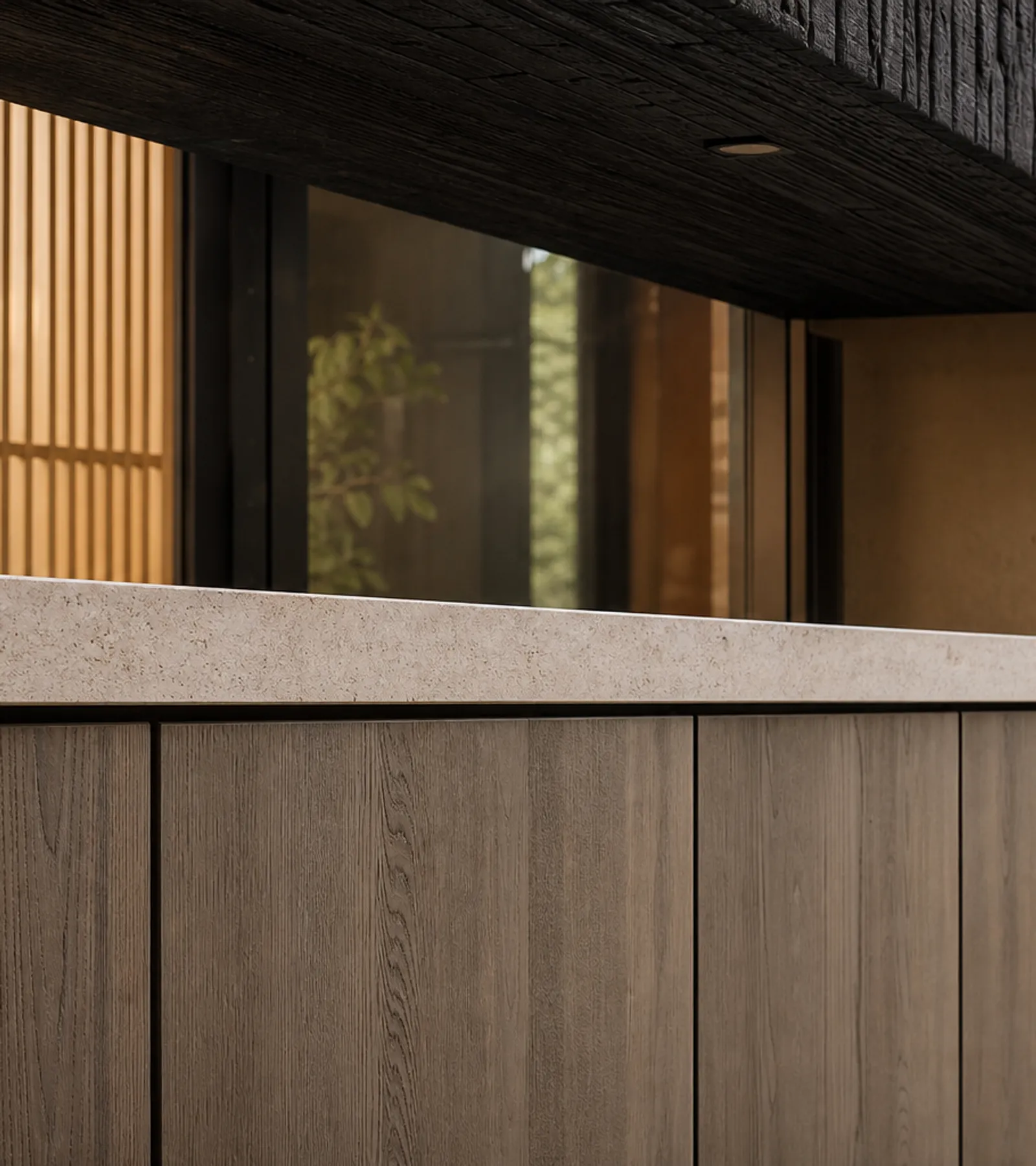 Suite de Cocina Exterior Vantage con Bahía de Encimera Cedar Rain acabado y detalle