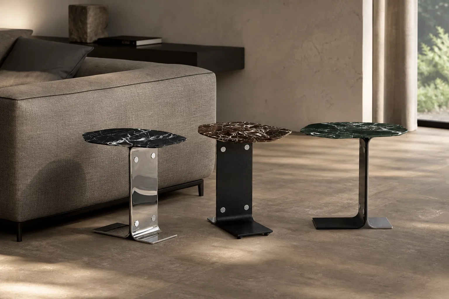 Cantilevered Marble Side Table 568×395×460 mm