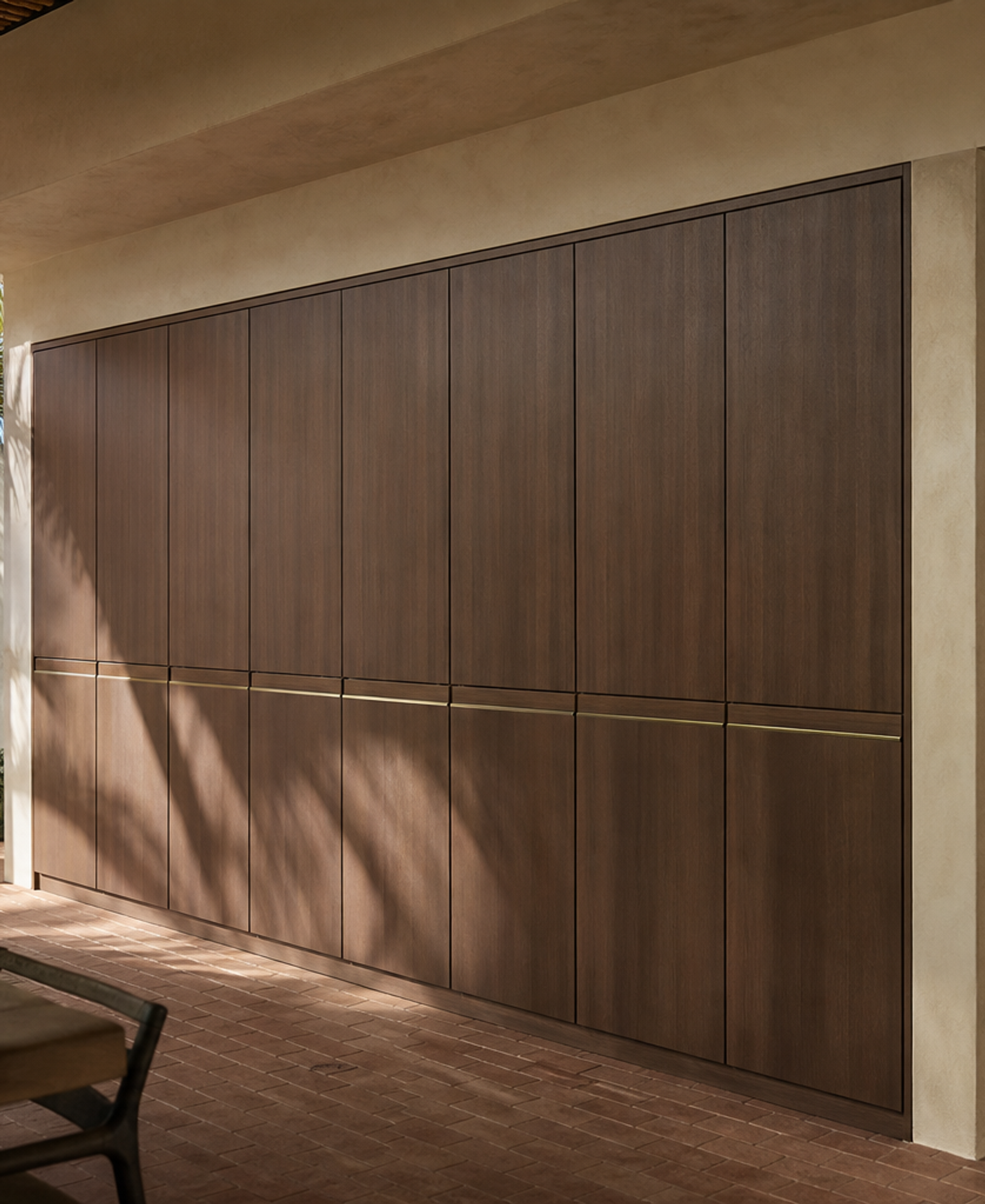 Fadior Onyx Champagne Ribbon Wardrobe Wall — 304 stainless steel wardrobe system, front view