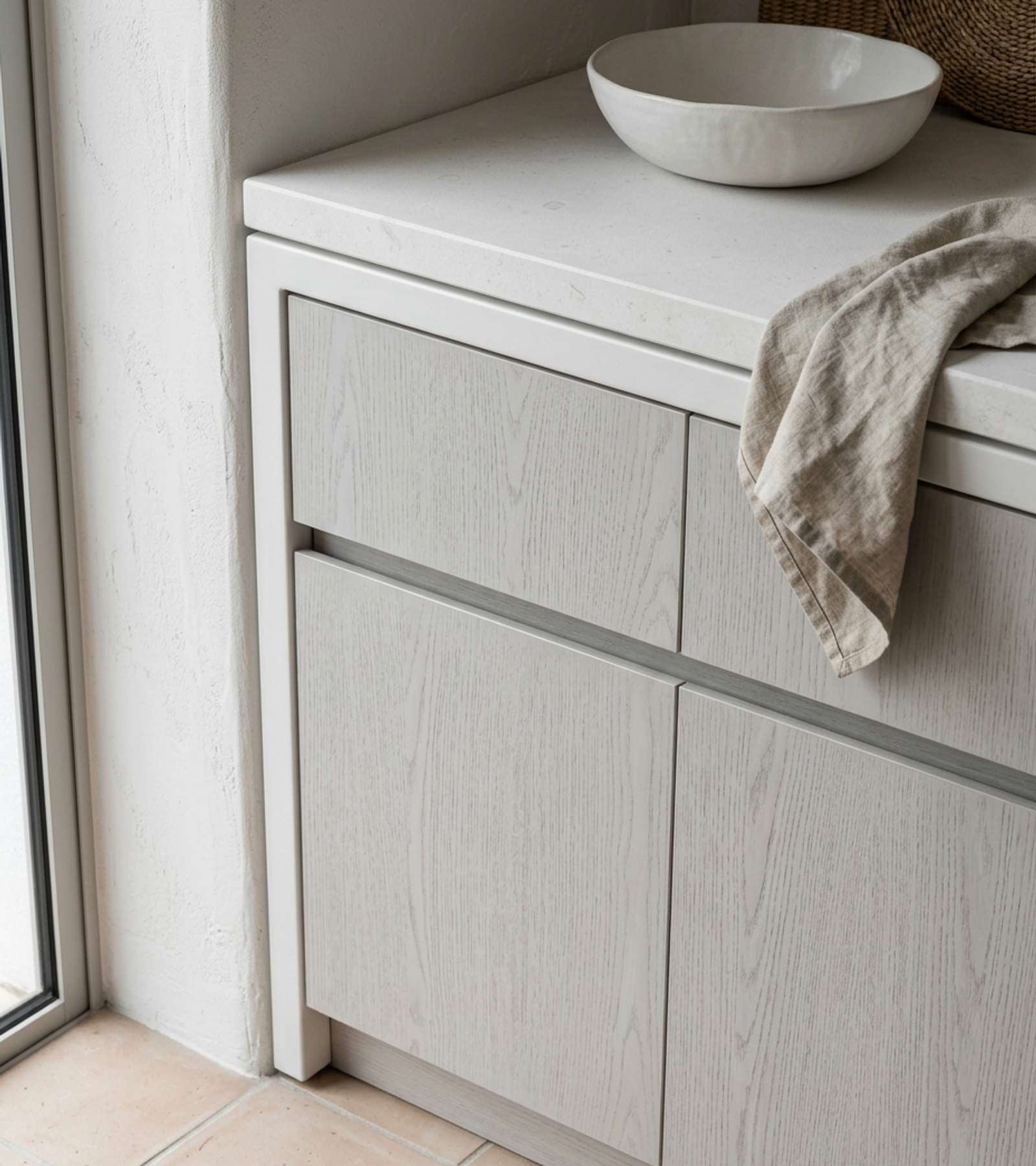 Fadior Soleil Balcony Suite — close-up of stainless steel finish and hardware detail