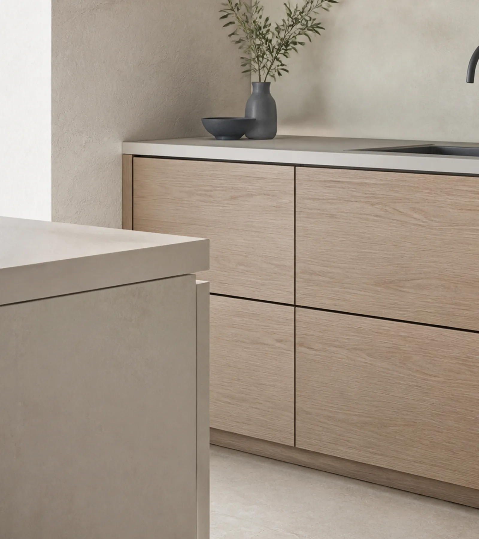 Fadior Terrena Kitchen Suite with Waterpoint Alignment Gallery — close-up of stainless steel finish and hardware detail