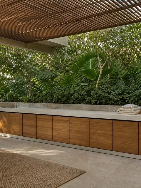 Fadior Aurora Balcony Suite with Pearl Laundry Planter Run — 304 stainless steel balcony system, front view