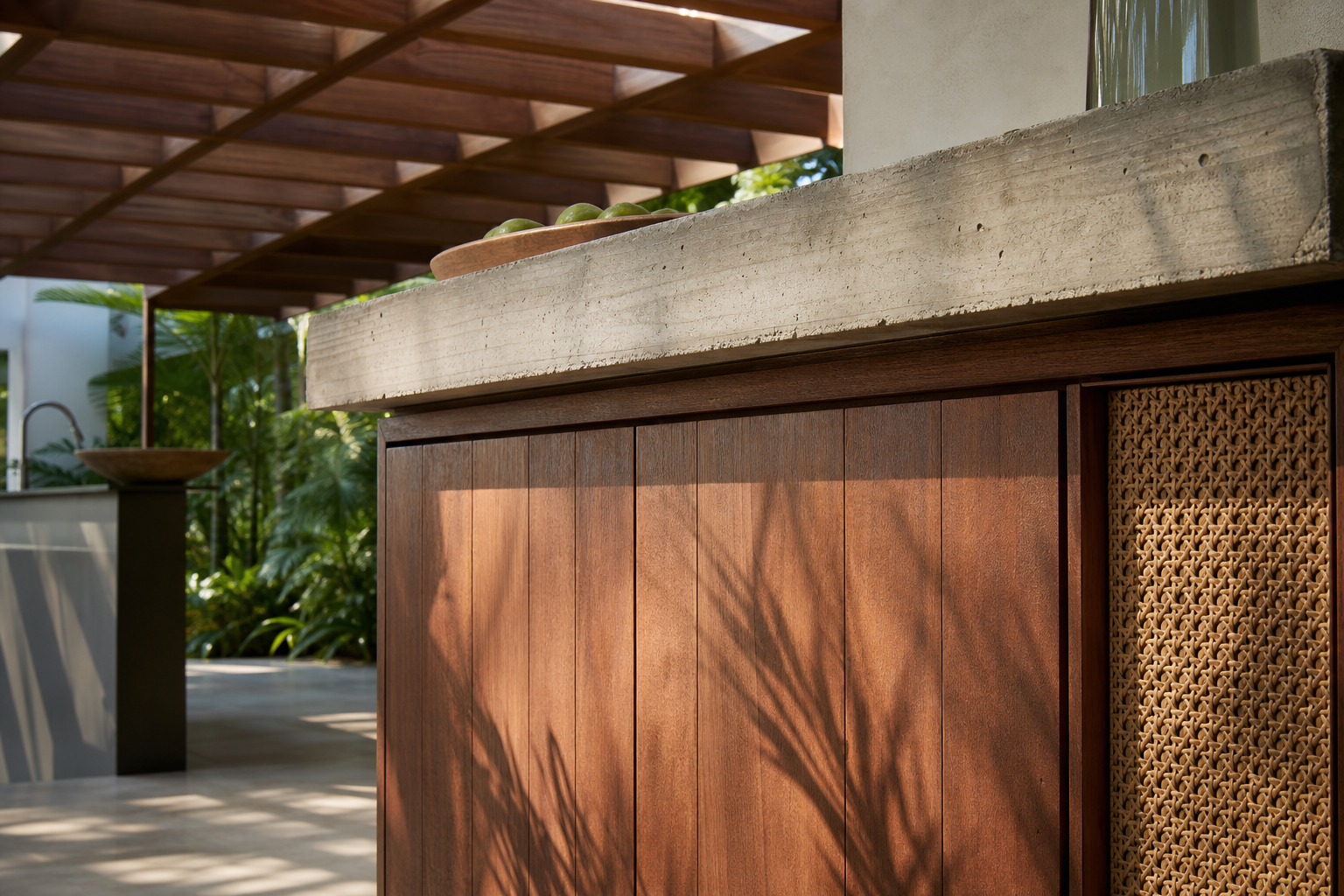 Fadior Soleil Balcony Suite with Sunset Prep Credenza — close-up of stainless steel finish and hardware detail