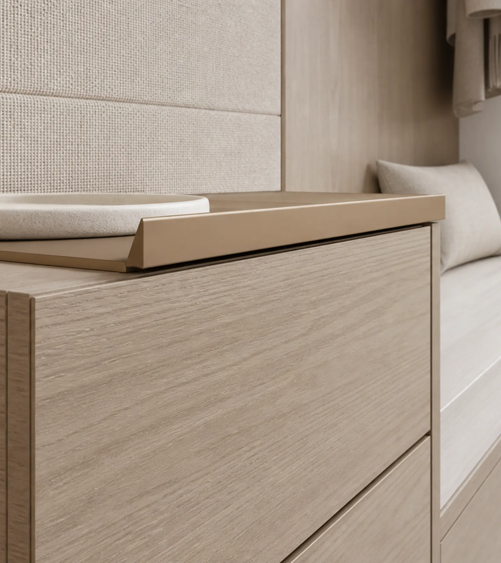 Suite de Entrada Ecliptic con Consola Bronze Maildrop acabado y detalle