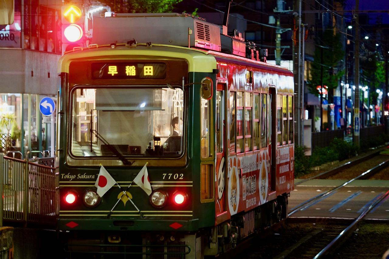 Guide pour maîtriser les transports en commun au Japon avec votre seul smartphone