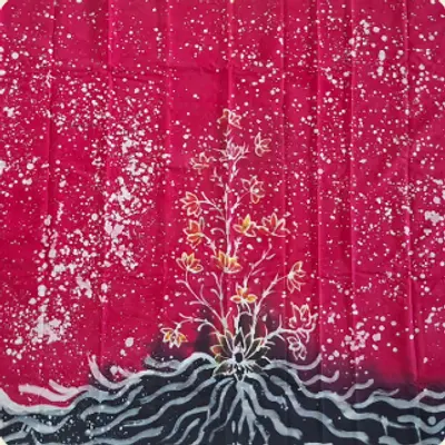 Kain Batik Tulis Malangan merah dengan motif tanaman berbunga dan gelombang hitam-putih di bagian bawah.