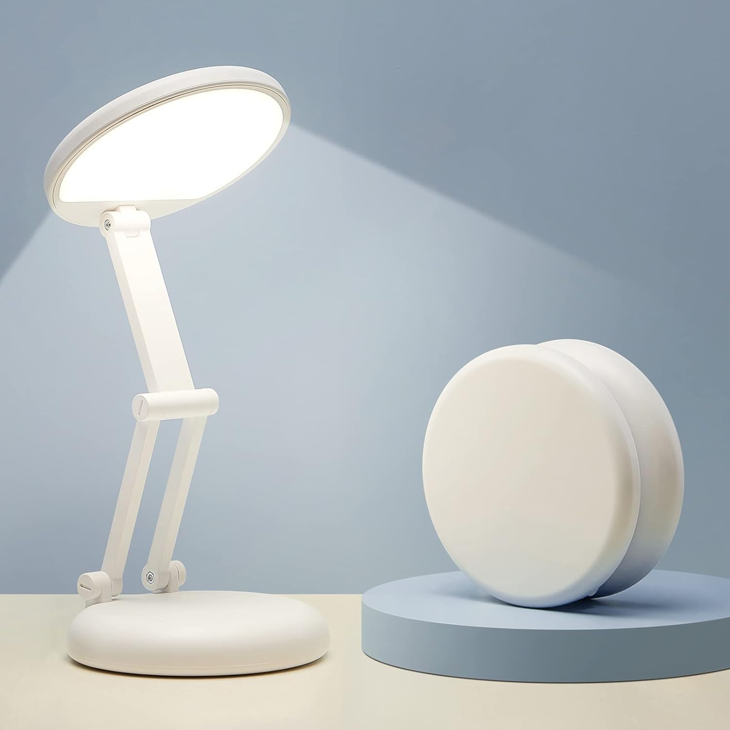 Lampe de bureau blanche