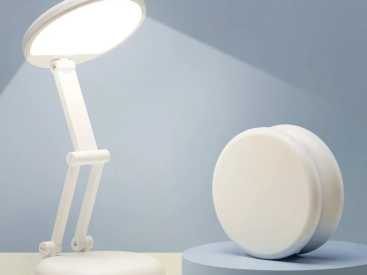 Lampe de bureau blanche