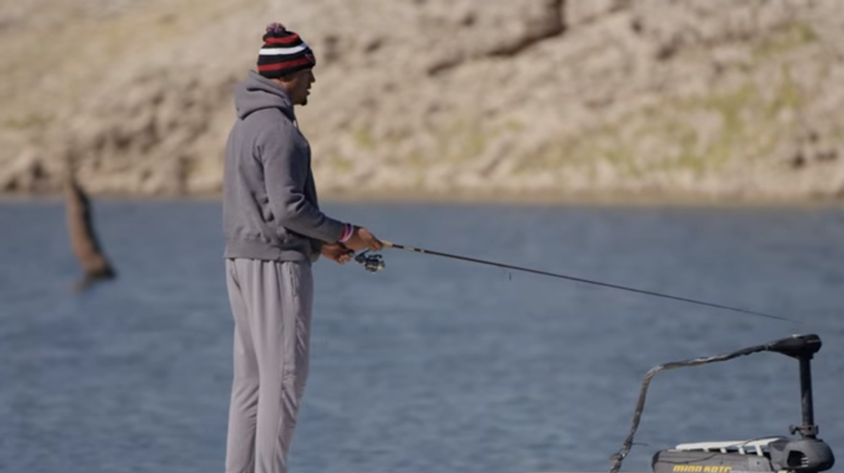 NFL Superstars Spend Off Day Fishing, Prove They're Just Like Us