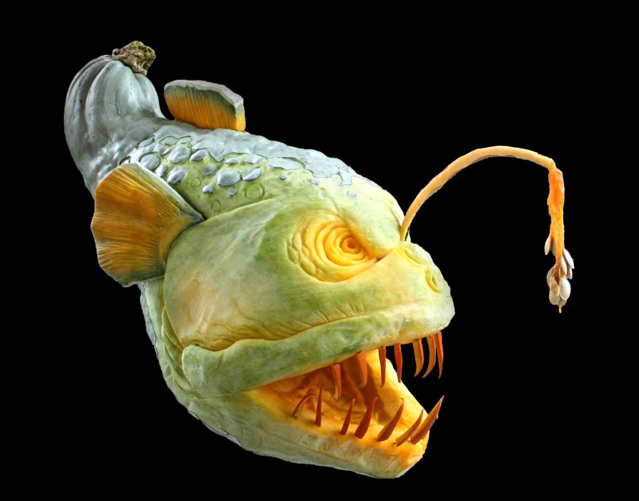 15 Fishing Pumpkin Carvings You Have To See To Believe 23424b5c900c3b571dca1542330acf5b8bb6157f 1280x1003