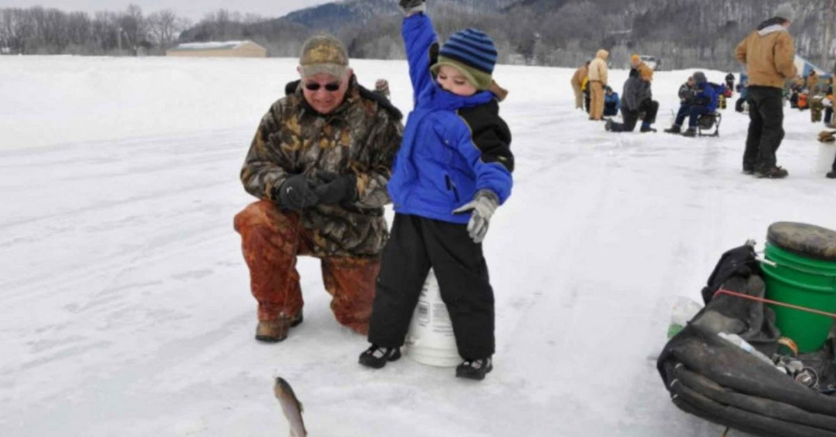 7 NFL Players Who Love To Fish