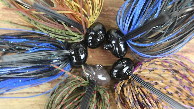 Football Jigs: 3 Simple Jig Tips To Help You Stick More Fish