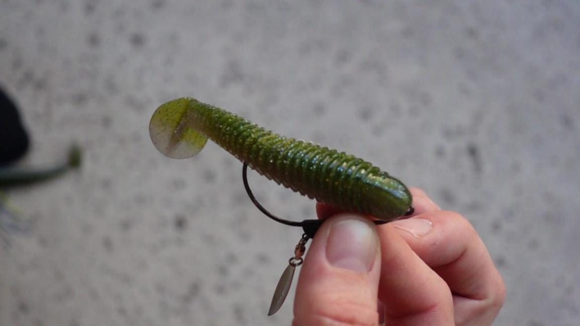 3 Simple Ways To Rig The Googan Squad Saucy Swimmer