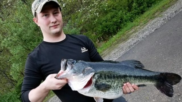 14 Pound Bass Breaks Kentucky State Record