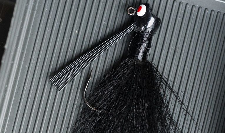 thumbnail image 2 of Seasky 3D Eye Fishing Bucktail Jig - 1oz Saltwater Lure For Fluke & Weakfish 2 of 11