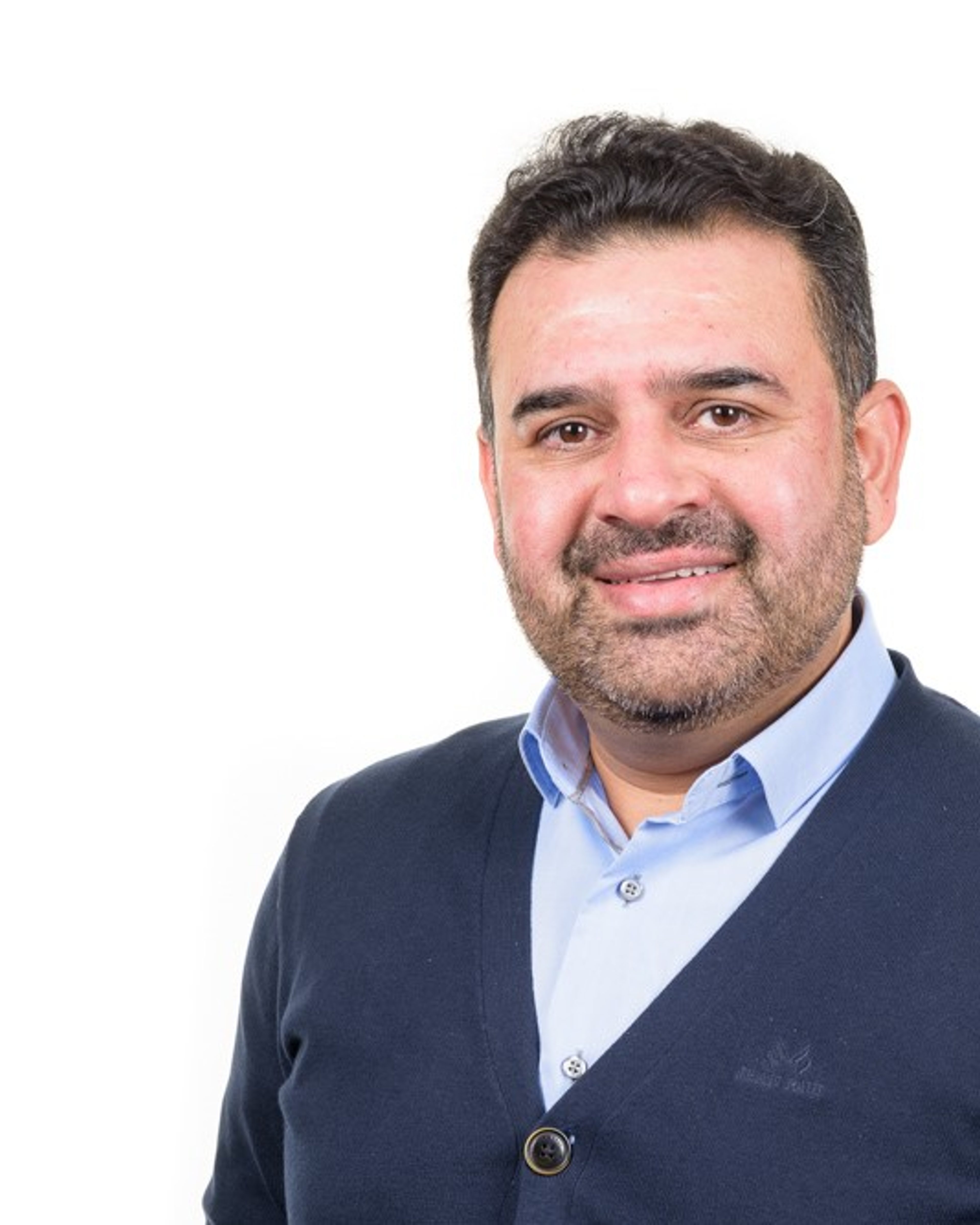 Dr. Jawad Raza, Juskonsulent Forretningsjus