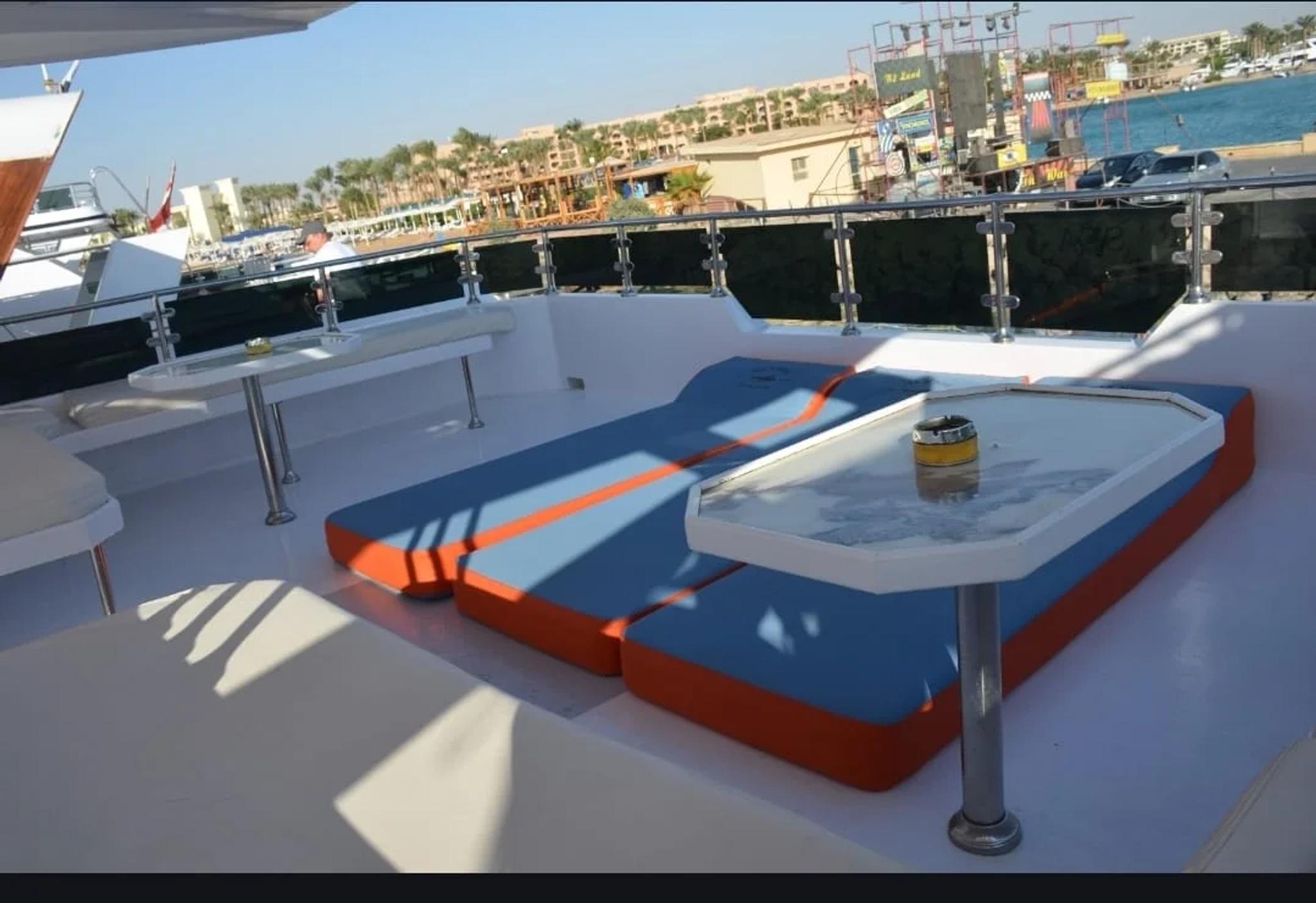 Hurghada 3 Islands Yacht Trip — photo 12