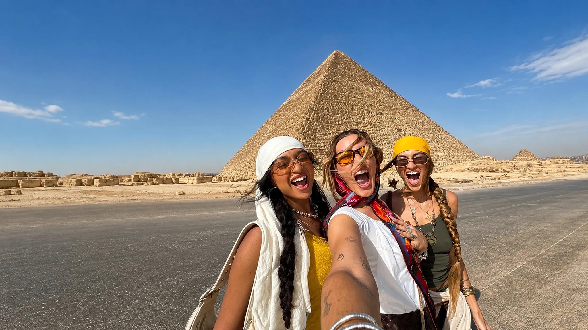 Cairo Giza Pyramids & Grand Egyptian Museum Tour