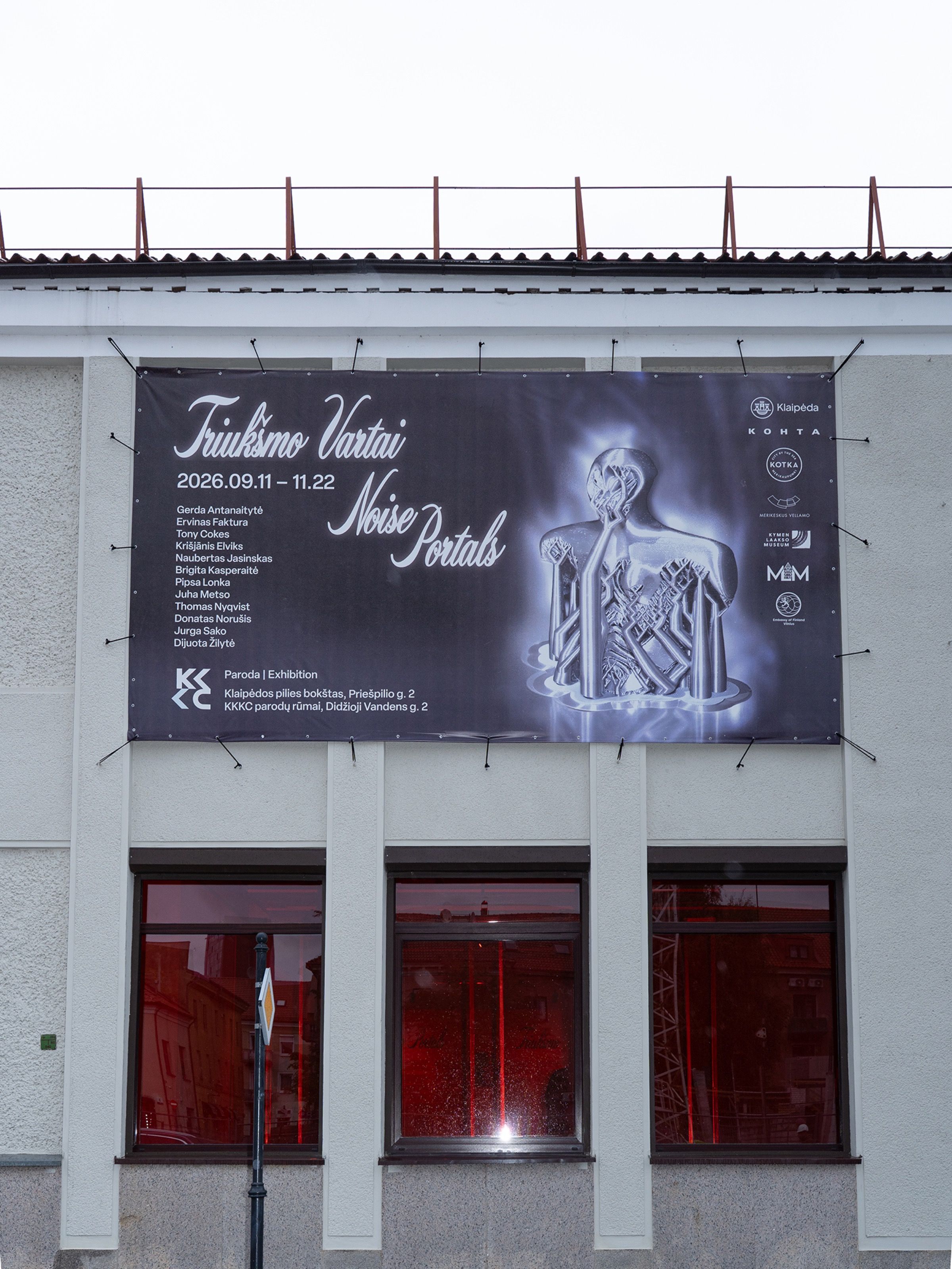 Noise Portals banner on the facade of the Klaipėda Culture Communication Centre