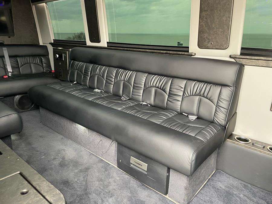 Experience Savannah in Unparalleled Style— The Grand Limousine Difference
