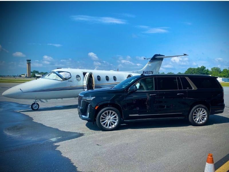Why Does Houston Have 2 Airports? | Limousine Service in Houston
