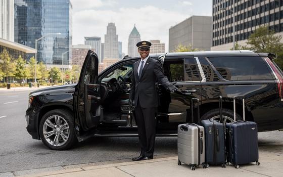 When Chauffeur Service Atlanta Is Better Than Rideshare