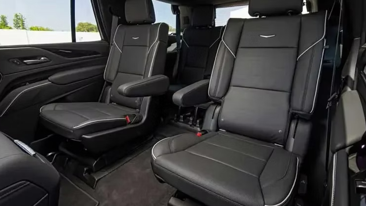 Experience Music City in Unmatched Style— Why Grand Limousine is Nashville's Premier Choice