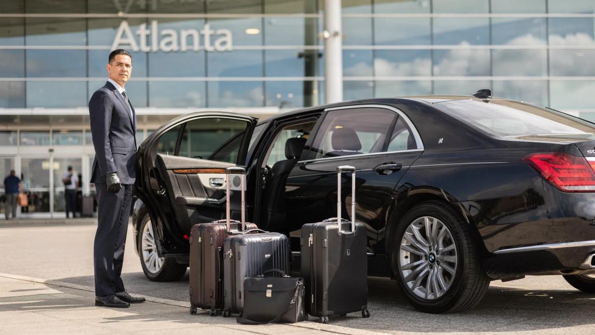 Black Car Service Booking Tips for Airport and Event Travel