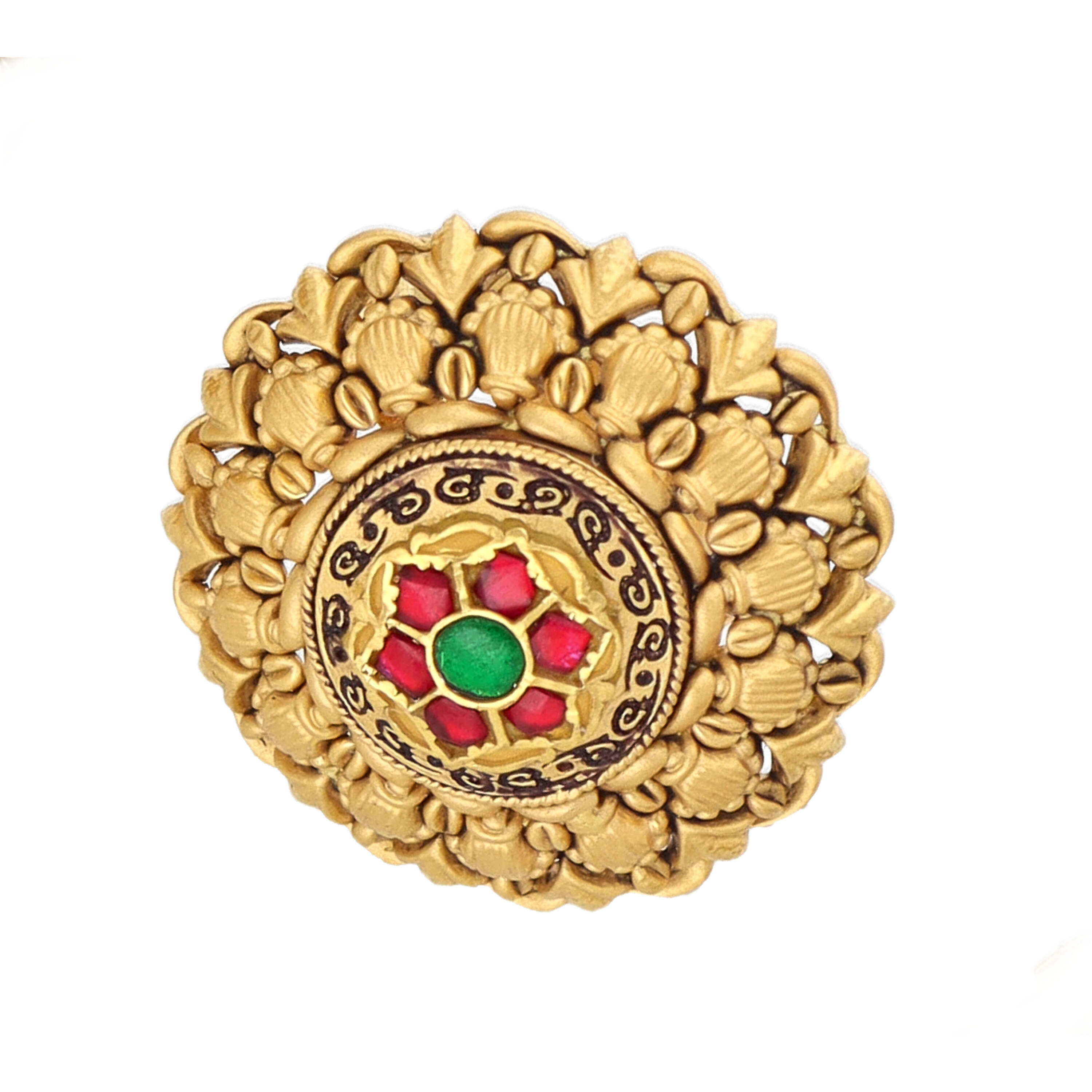 Gold ring 