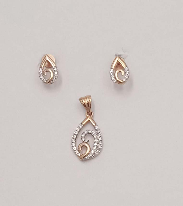 Rose Gold Pendant Set 