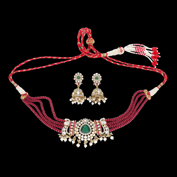 Gold D Kundan Set