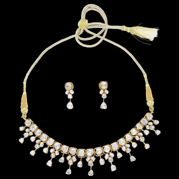 Gold D Kundan Set