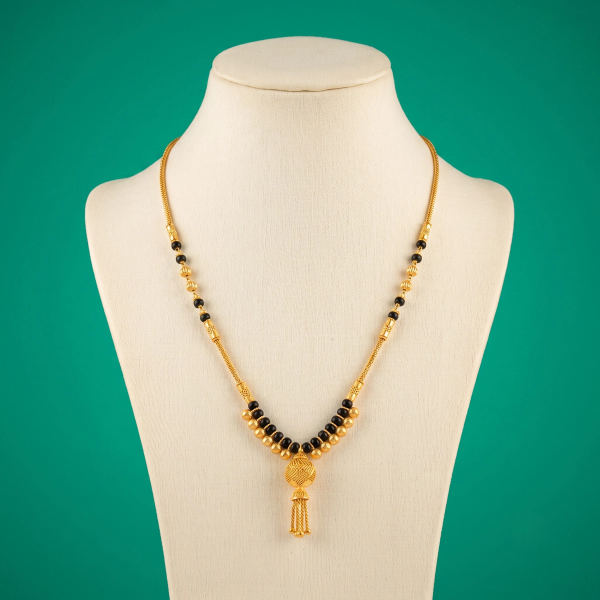 Short mangalsutra