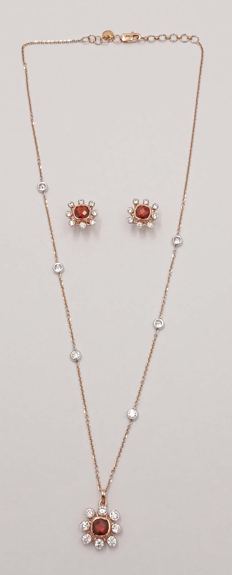 Pendant Set 