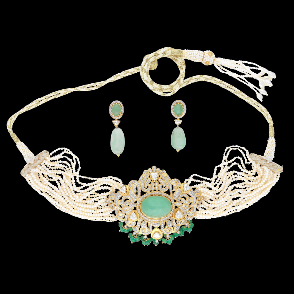 Gold D Kundan Set