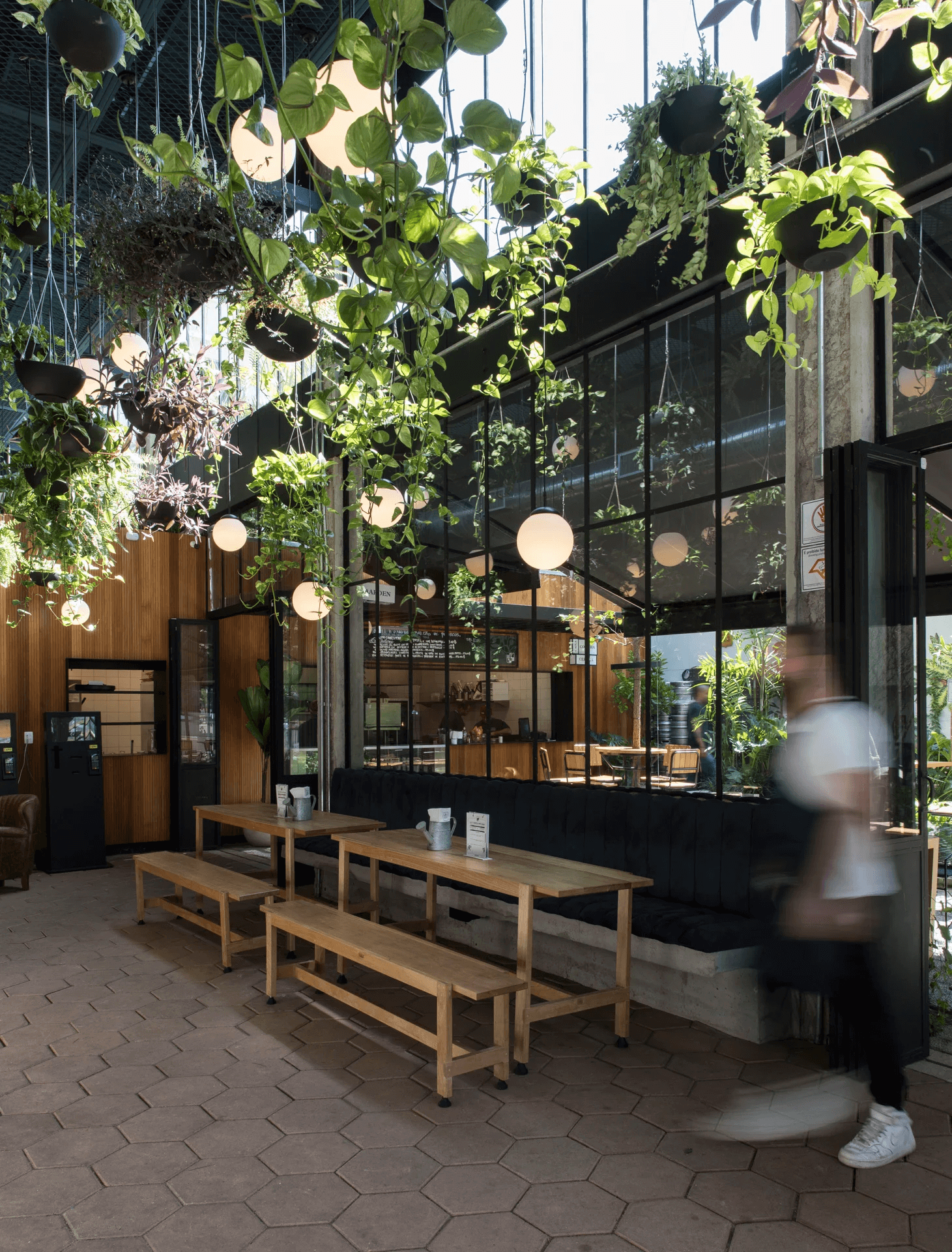 Hoegaarden Greenhouse Interior