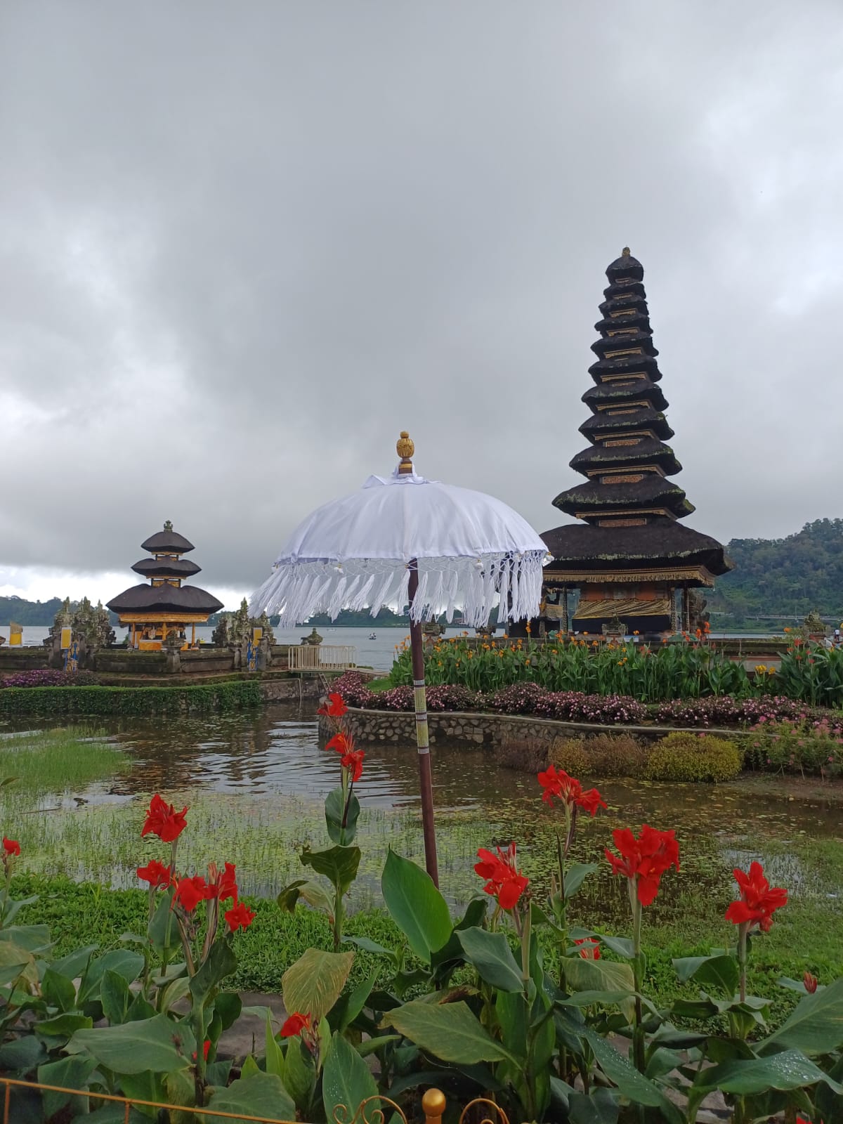 Tanah Lot, Bedugul & Jatiluwih photo 3