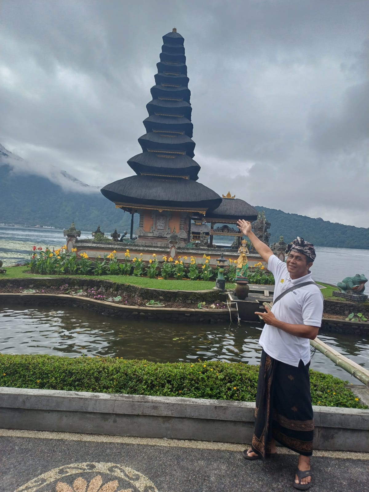 Tanah Lot, Bedugul & Jatiluwih photo 4