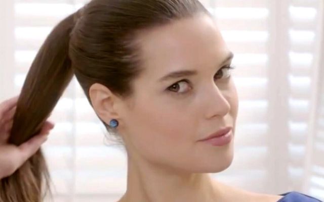 Easy Hairstyles To Do At Home: Sleek Ponytail