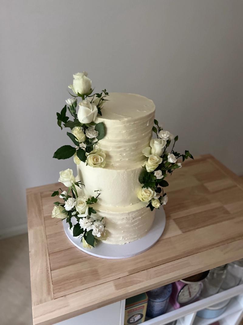 3-våningsbröllopstårta