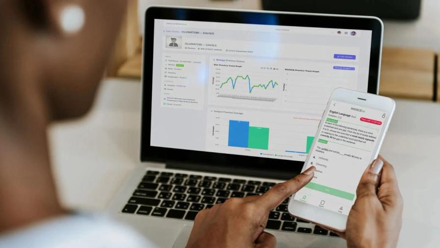 WASSCElab: Chatbot integration in an exam preparation platform