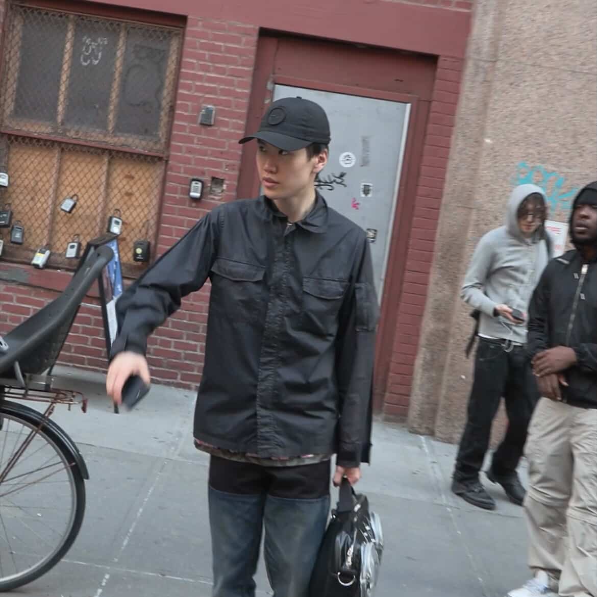 Givenchy by jackzebra, evilgiane, Elipropperr album art