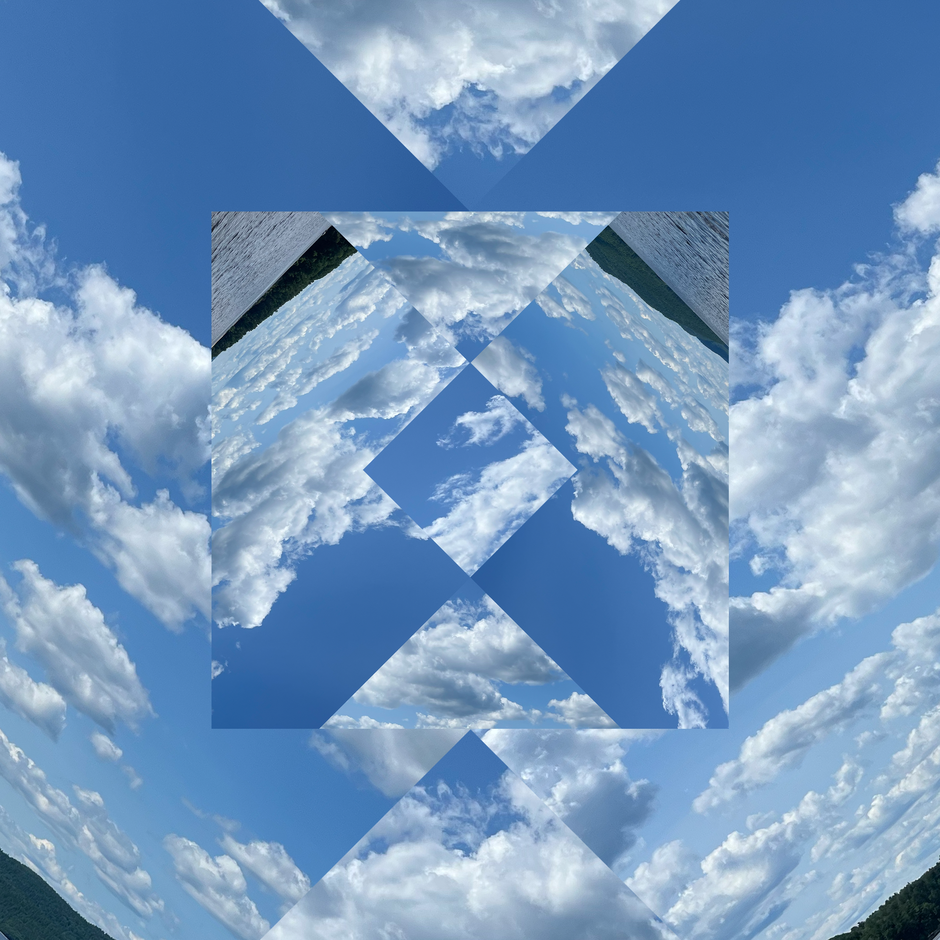 In My Head (feat. Hennedy) by 4evr album art