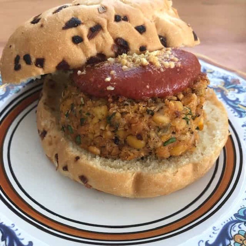 Vegan Pizza Burgers