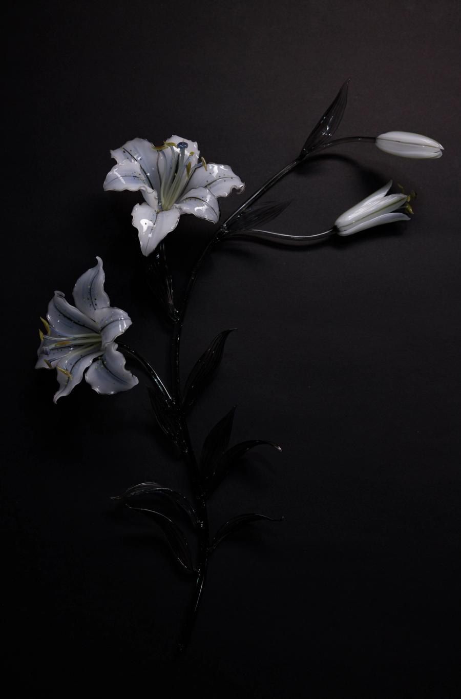 百合