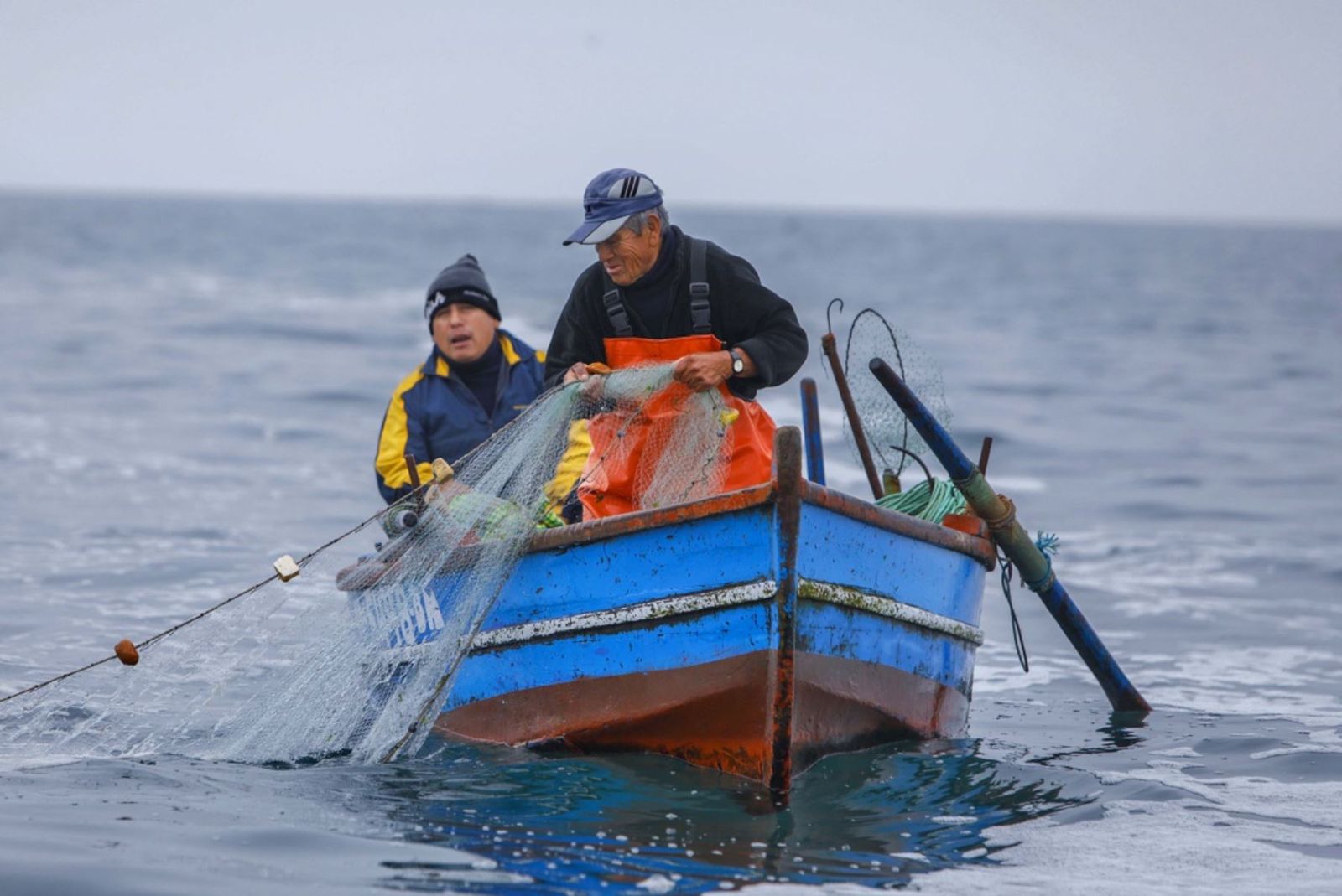 Un grito desde el mar: Pescadores artesanales exigen seguridad y respaldo legislativo