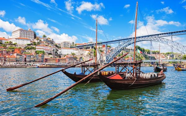 <strong>Porto: An Exciting and Bohemian City Break Destination</strong>