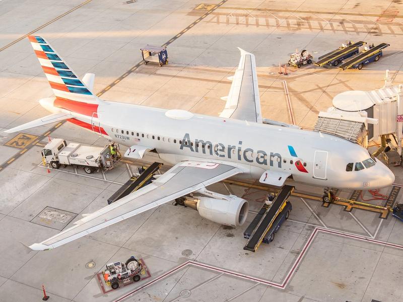 15 Tips When Flying With American Airlines