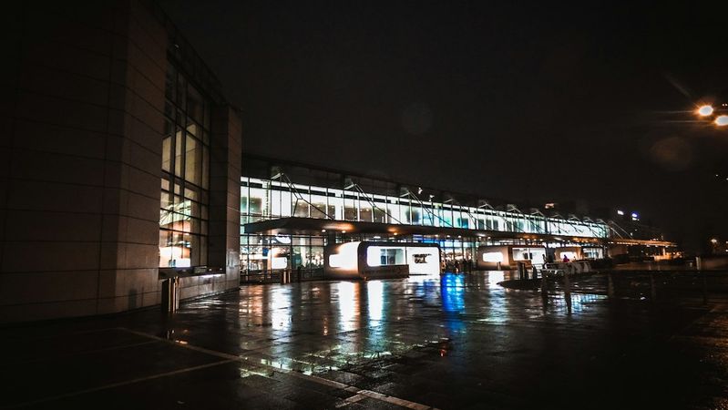 Brussels Strike Cancels 100 Flights
